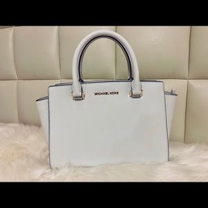 Michael Kors Selma satchel medium